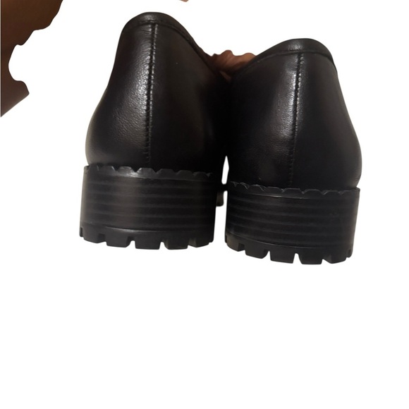 Vince Camuto Black Textured Loafers with Gold Detail brand new - Picture 14 of 14